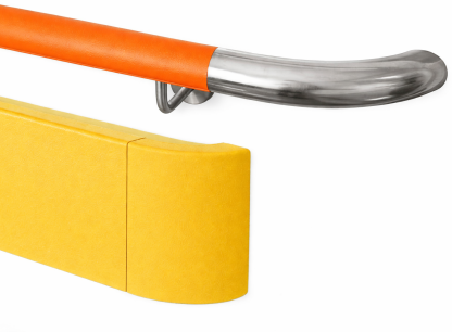 HANDLÄUFE UND ANFAHRSCHUTZ-HANDLÄUFE